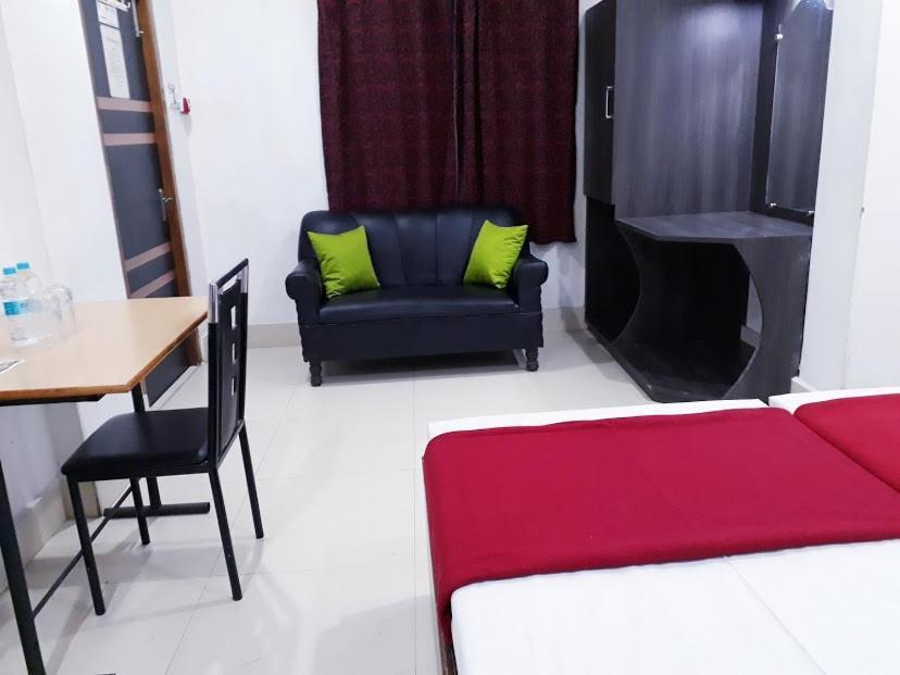 Hotel Executive Inn Hailakandi Room photo